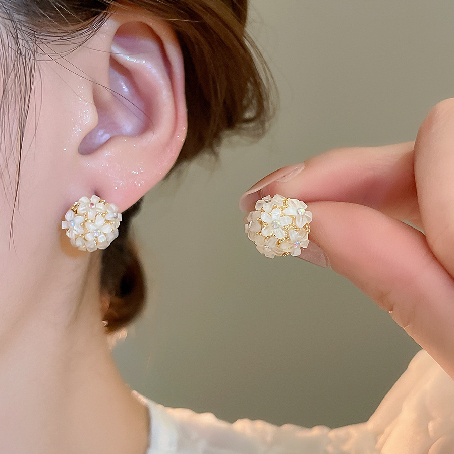 Cluster Stud Ear - 18k Gold Plated Flower Stud Earrings