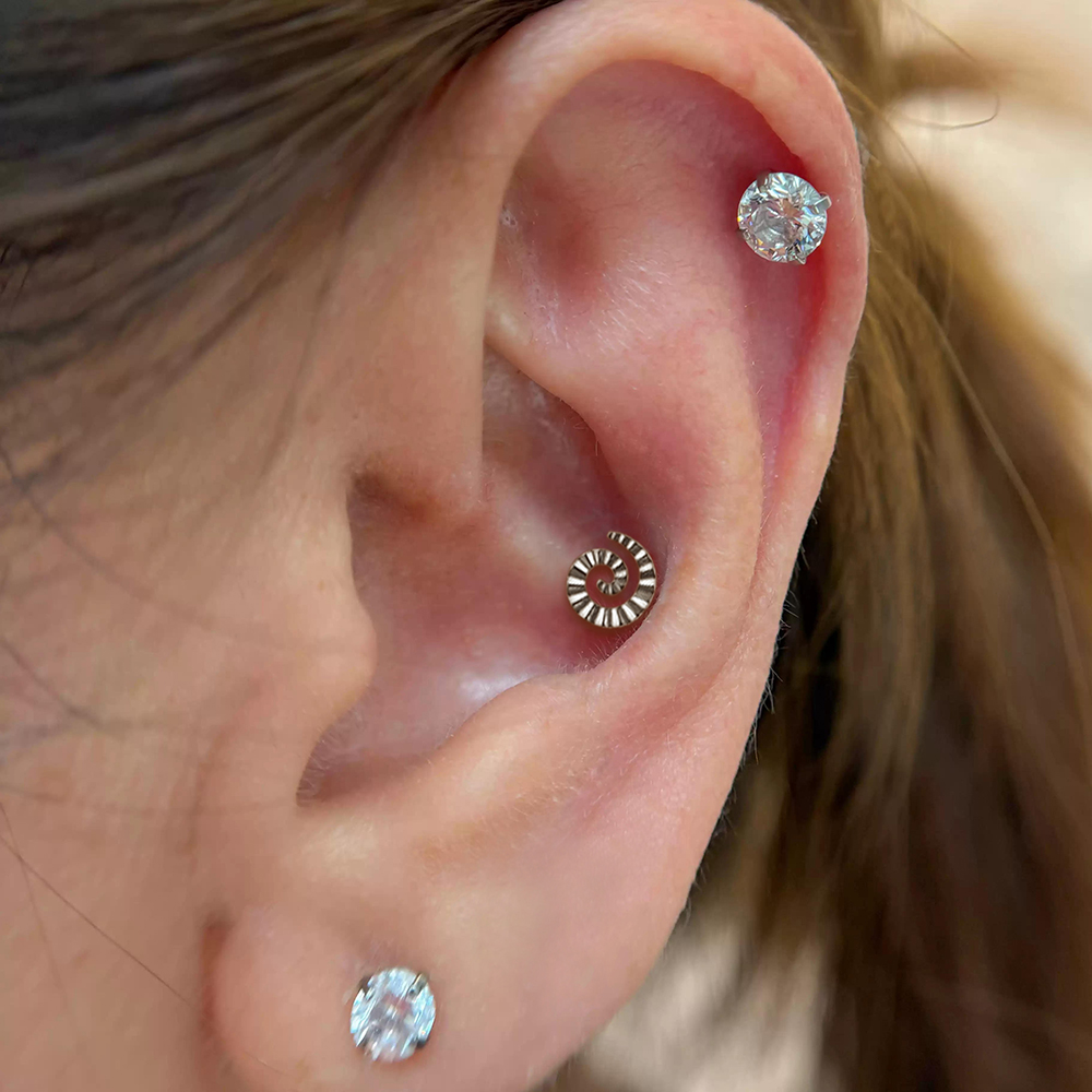Casvort 1PC ASTM F136 Titanium - مراجعة Body Jewelry Threadless وسعره