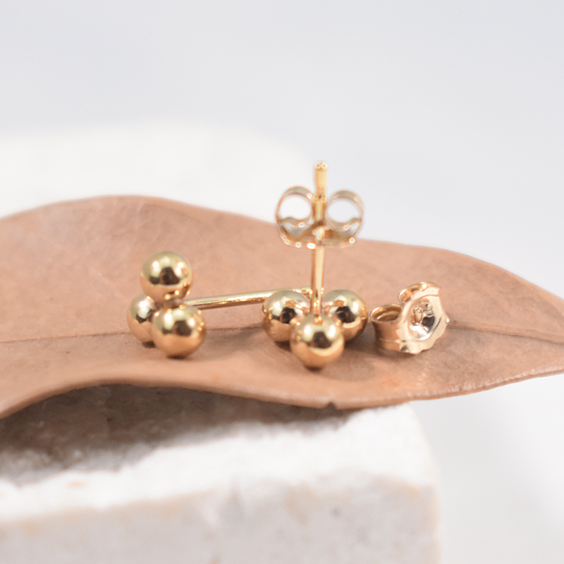14k Gold Filled 3 Ball Ear Stu - مراجعة Cluster Stud Ear وسعره