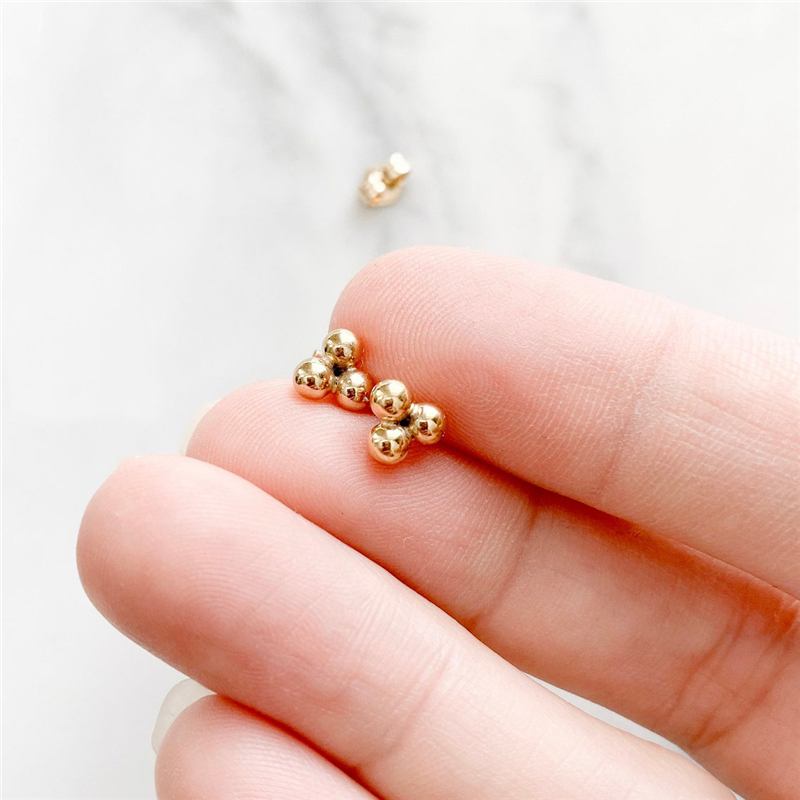 14k Gold Filled 3 Ball Ear Stu - مراجعة Cluster Stud Ear وسعره