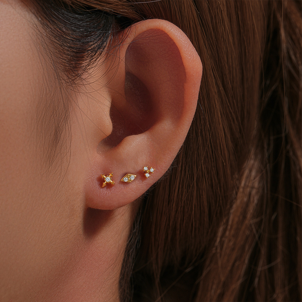 1PC Stainless Steel Crystal CZ - مراجعة Tragus Flat Back وسعره